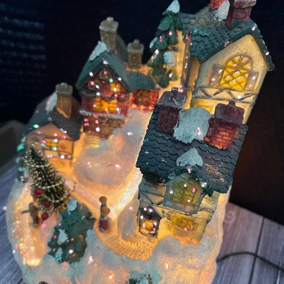 Vintage 2004 fiber Optic Village Lighted Christmas Holiday Decor 10.5" Tall - Picture 14 of 17